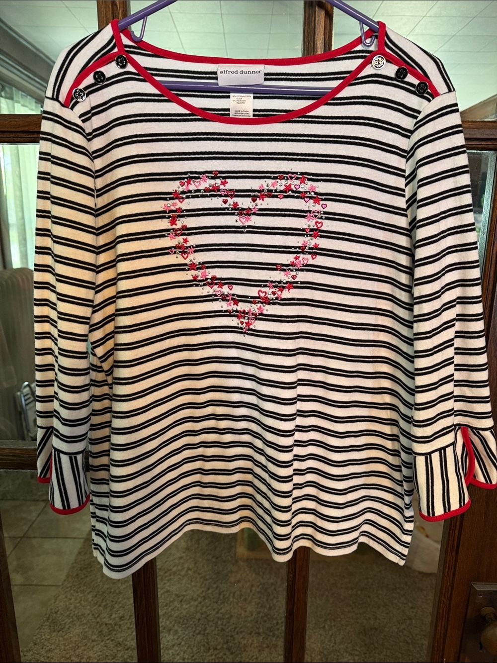 Alfred Dunner Womens Striped Heart Rhinestone 3/4 Bell Sleeve Knit‎ Top Large